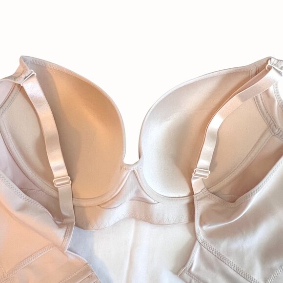 Back Smoothing Full Coverage Underwire Bra Size 48-50E 8 Hook Closure New - Picture 8 of 9